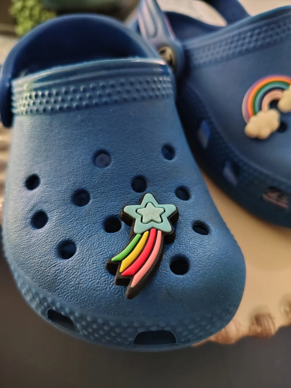 Blue Kids Crocs-Style Clog with Rainbow & Star Charms Sz.7